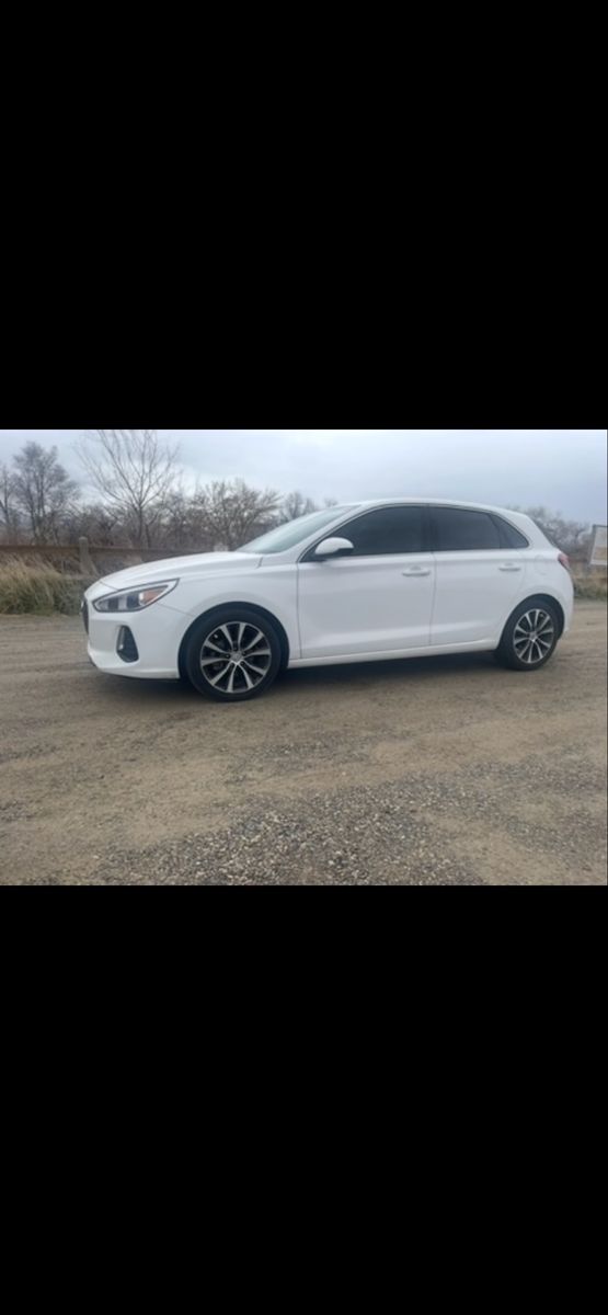 Hyundai Elantra GT Parts