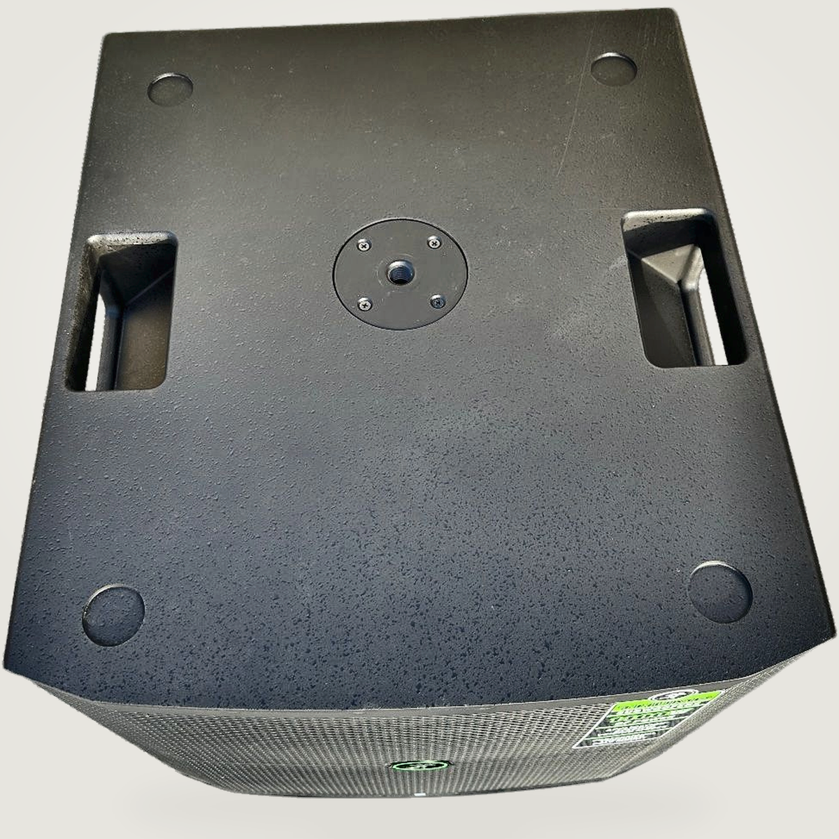 Main image 6