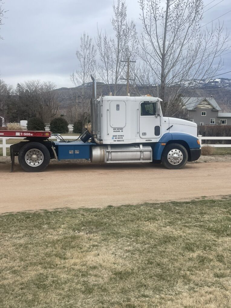 Single Axle Freightliner