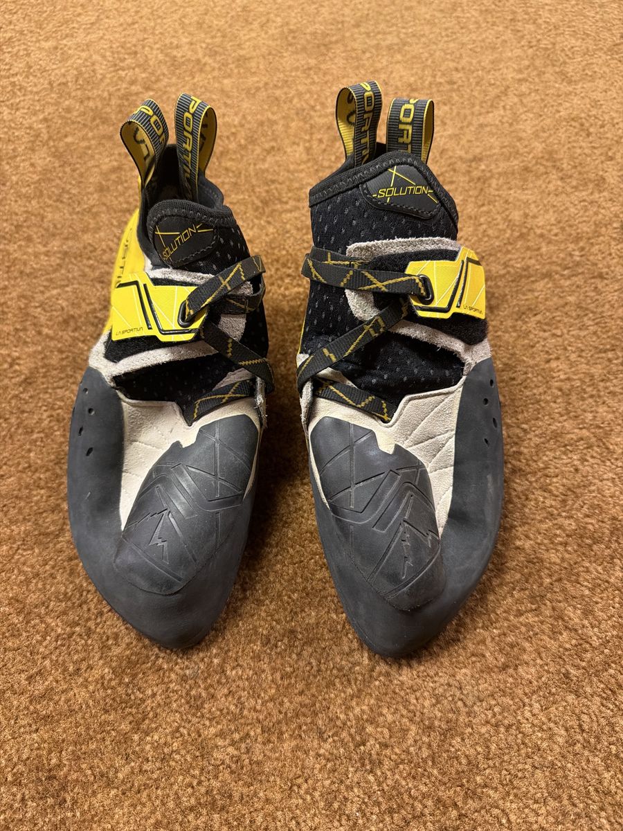 La Sportiva Solution Climbing Shoes size 42