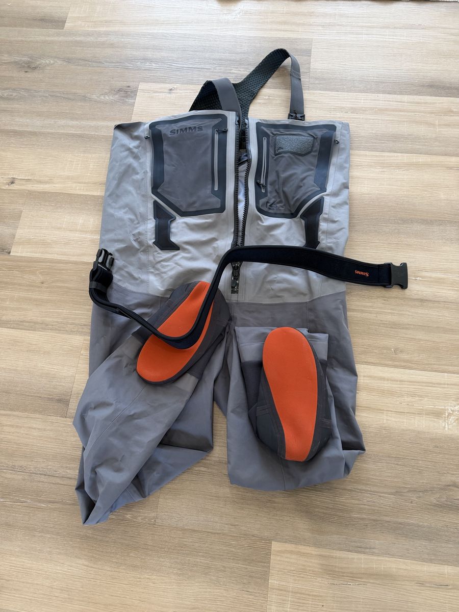Brand new Simms G4Z waders