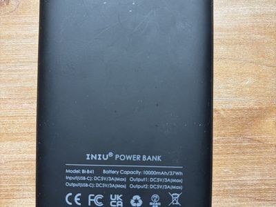 INIU BI-B41 10000mAh Power Bank Portable Charger 37Wh Dual USB-A USB-C Output Black