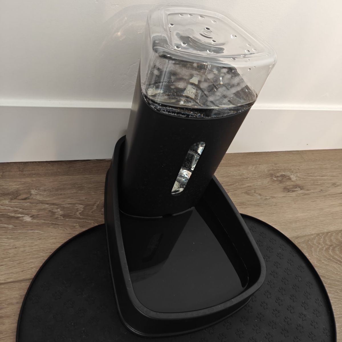 Pet Water Dispenser Automatic Gravity Feeder with Non-Skid Mat, Black, Small to Medium Pets