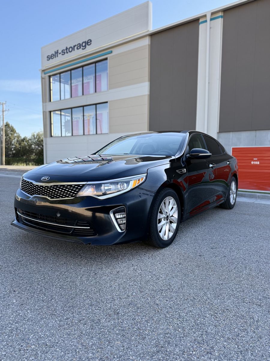 2018 Kia Optima S