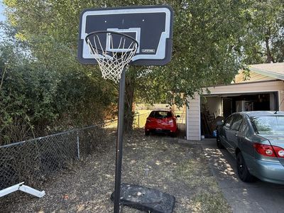 Free basketball hoop