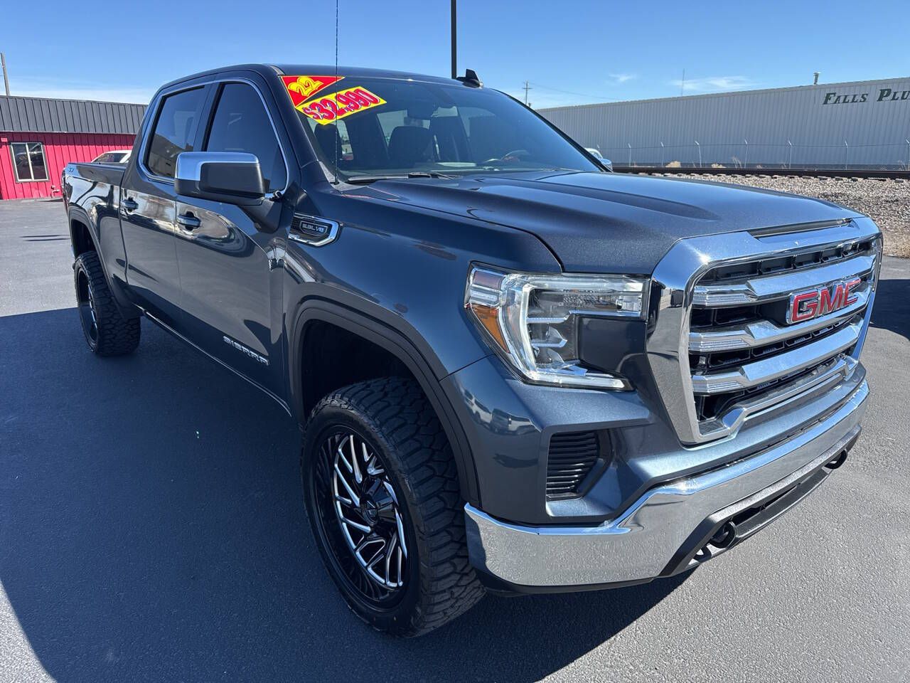 2022 GMC Sierra SLE