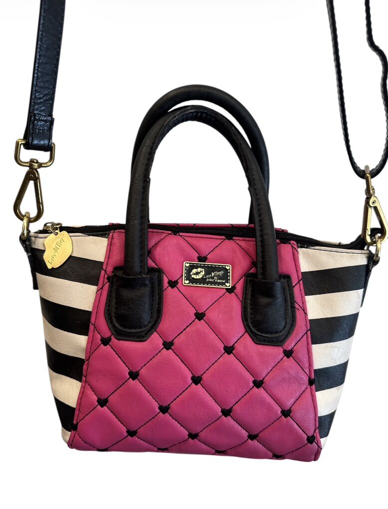 Womrns crossbody Bag Betsey Johnson Womens