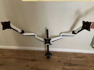 Triple Monitor Stand