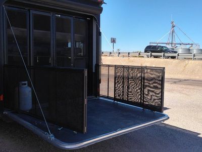 2021 toy hauler 26 ft.