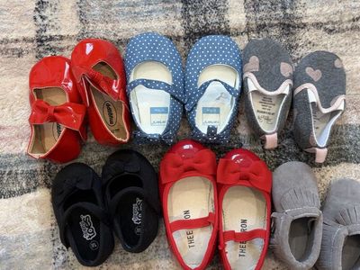 6-9 month girls shoes, 6 pairs