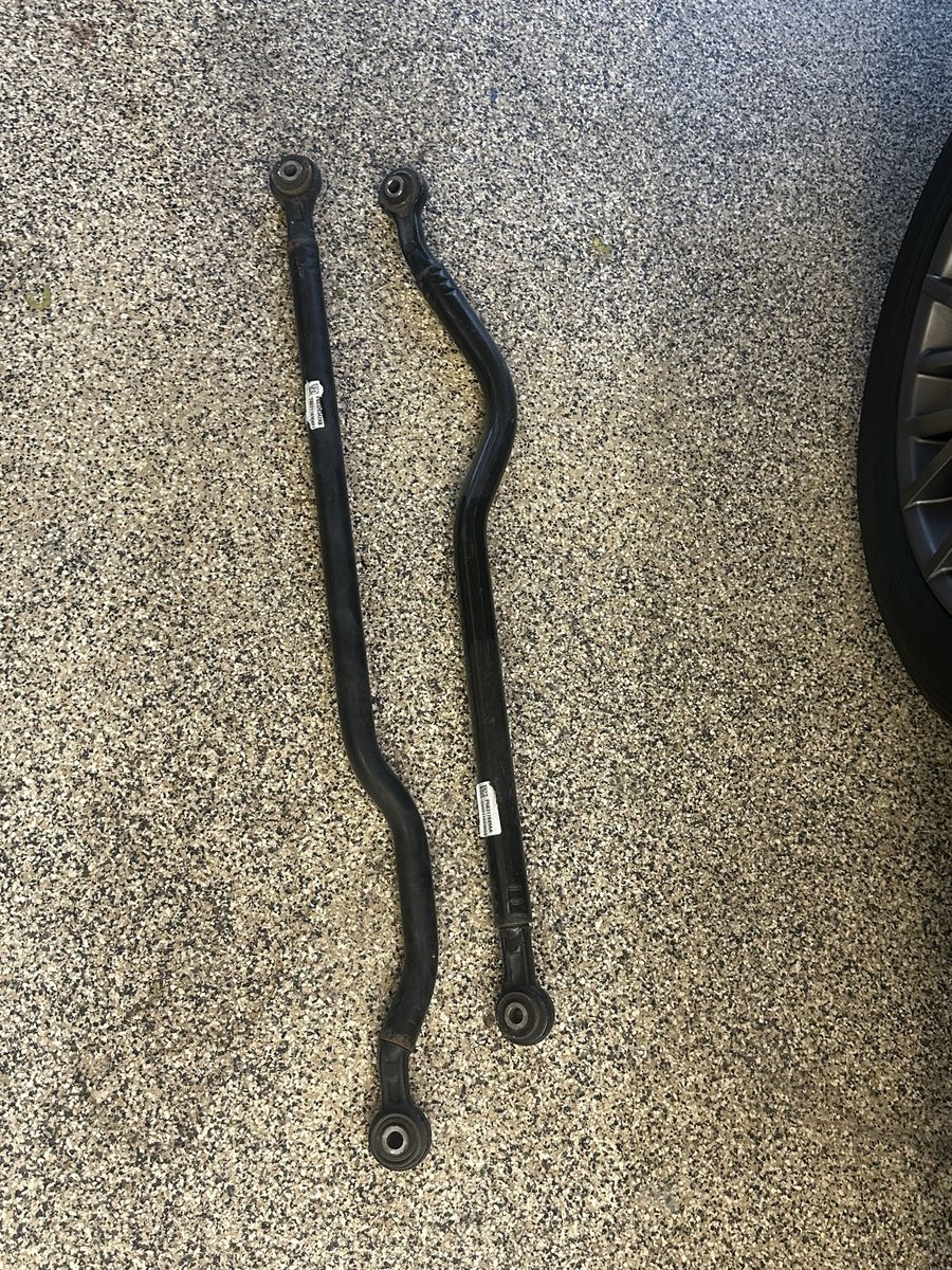 Jeep Wrangler JL/Gladiator JT Front and rear track bars OEM  Mopar P68317849AA