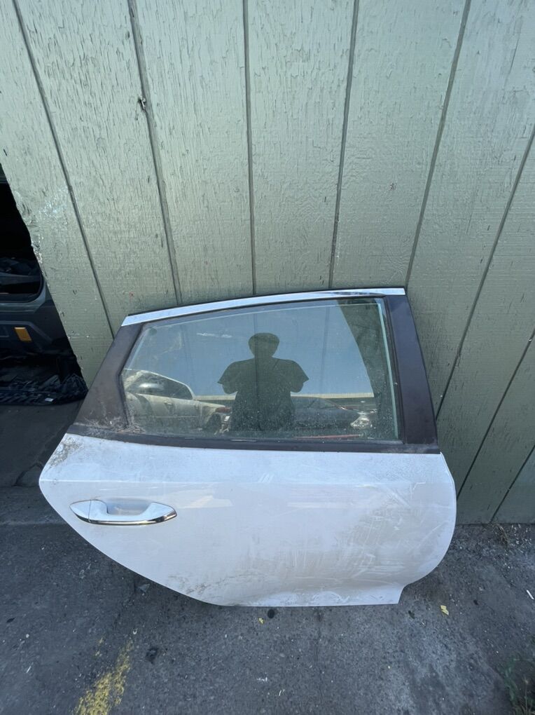 Kia Optima Door