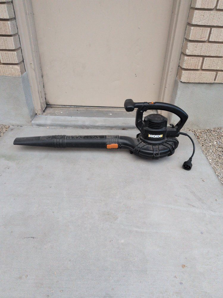 Worx leaf blower
