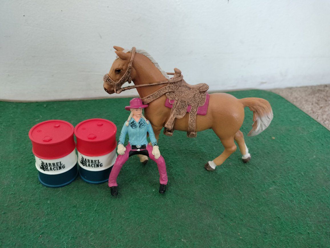 Schleich barrel racer 