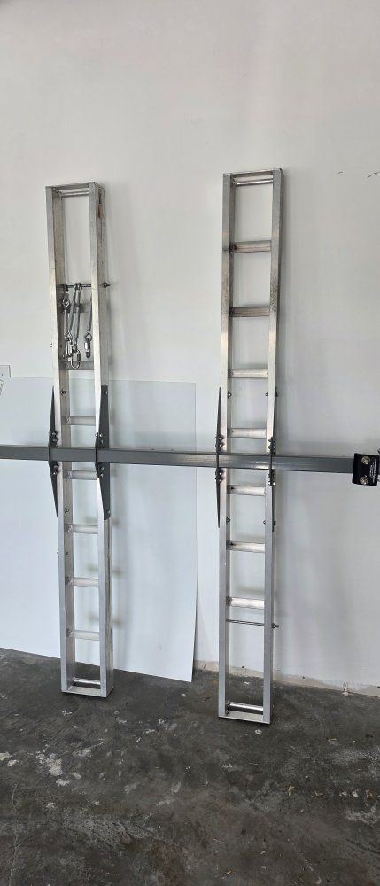 Heavy Duty Aluminum Motorcycle Carrier