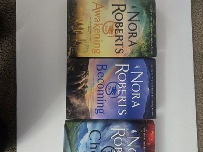Nora Roberts hardbacks