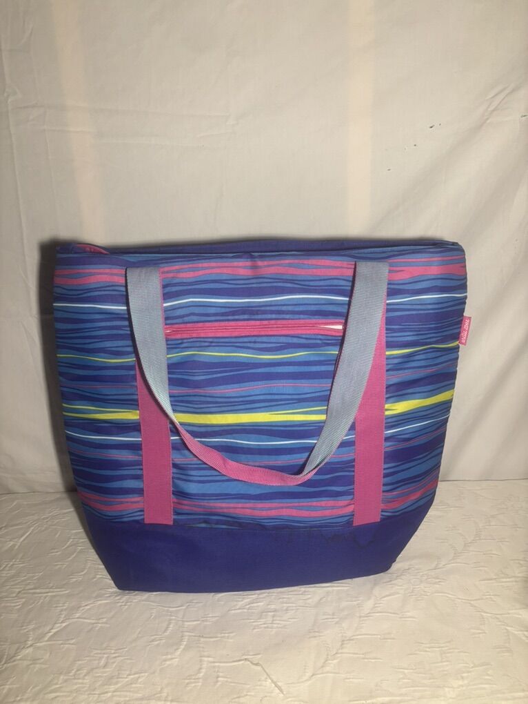 Arctic Zone Tote Pool Bag