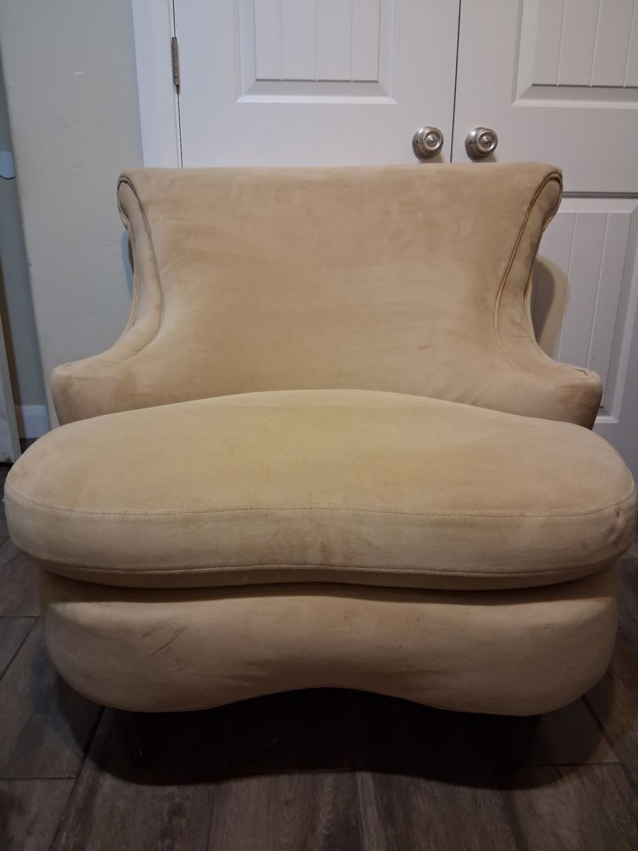 Oversized Chair