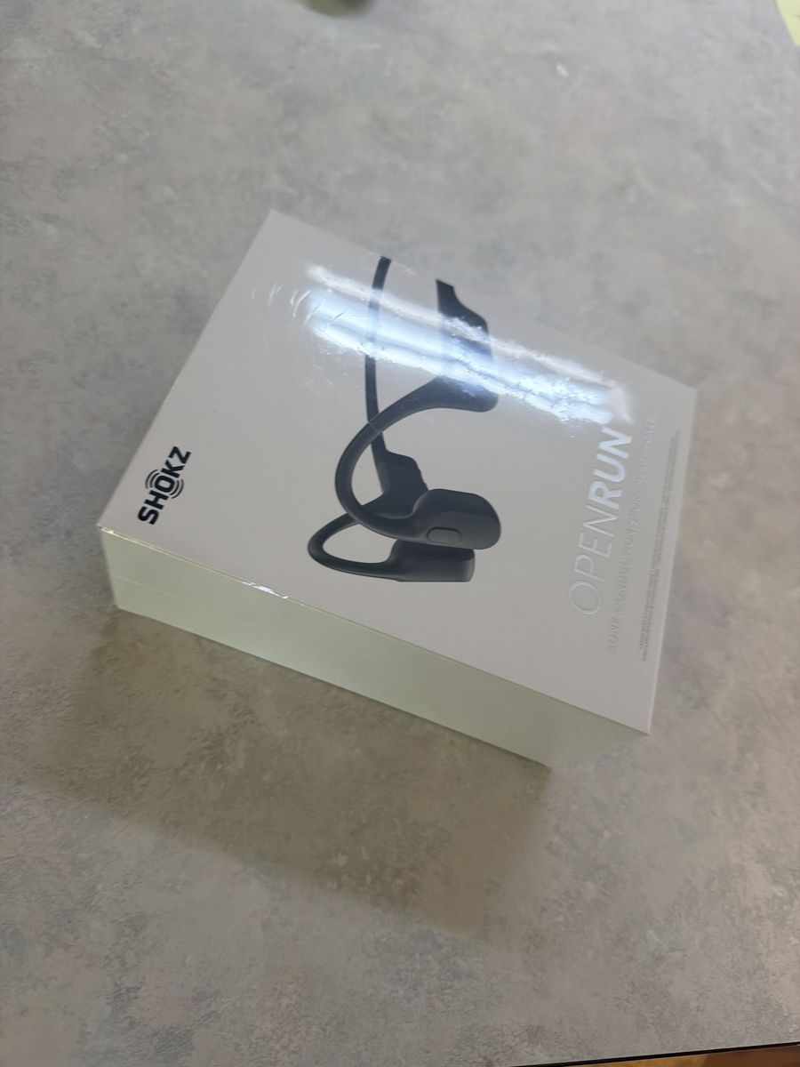 New in box Shokz OpenRun