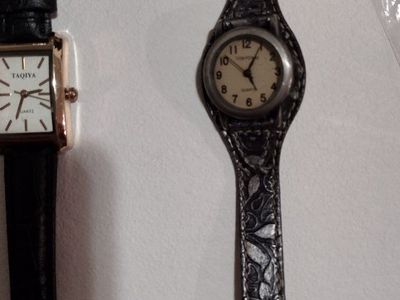 Assorted Collection of Analog Wristwatches Lot of 5