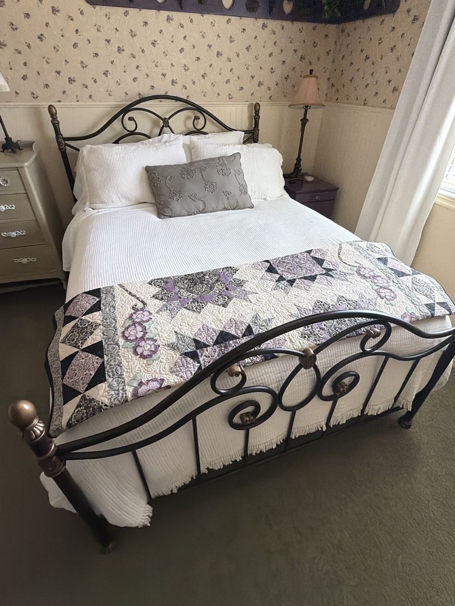 Decorative Metal Bed Frame with Scroll Design