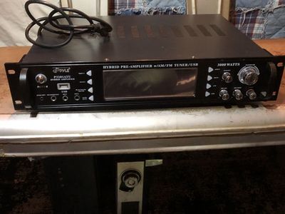 Pyle P3201ATU 3000-Watt Hybrid Pre-Amplifier with AM/FM Tuner & USB Input