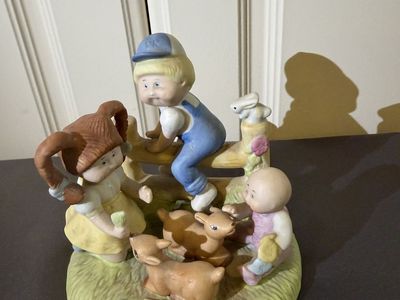 Vintage 1984 Cabbage Patch Kids Porcelain Figurine Collectible Decor