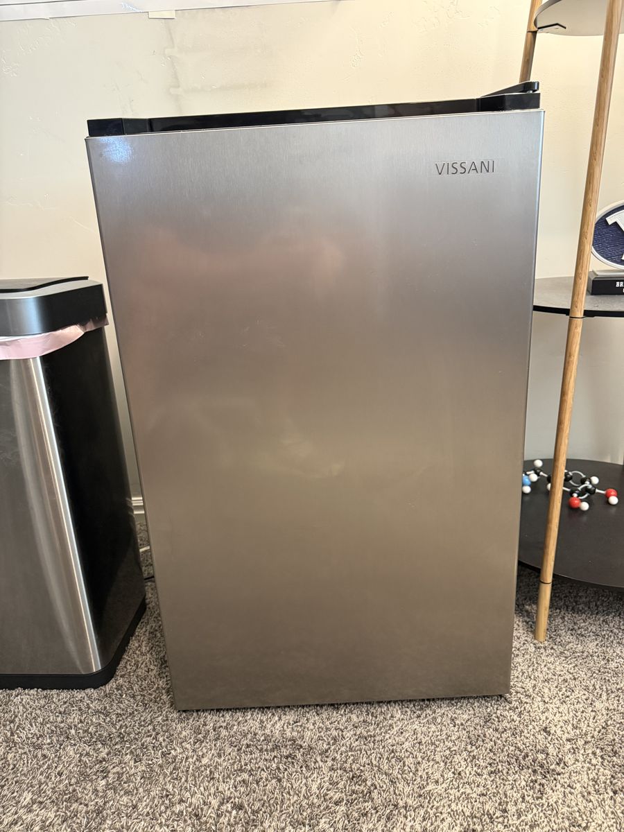 4.3 cu. ft. Mini Refrigerator in Stainless Steel VISSANI