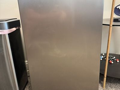 4.3 cu. ft. Mini Refrigerator in Stainless Steel VISSANI
