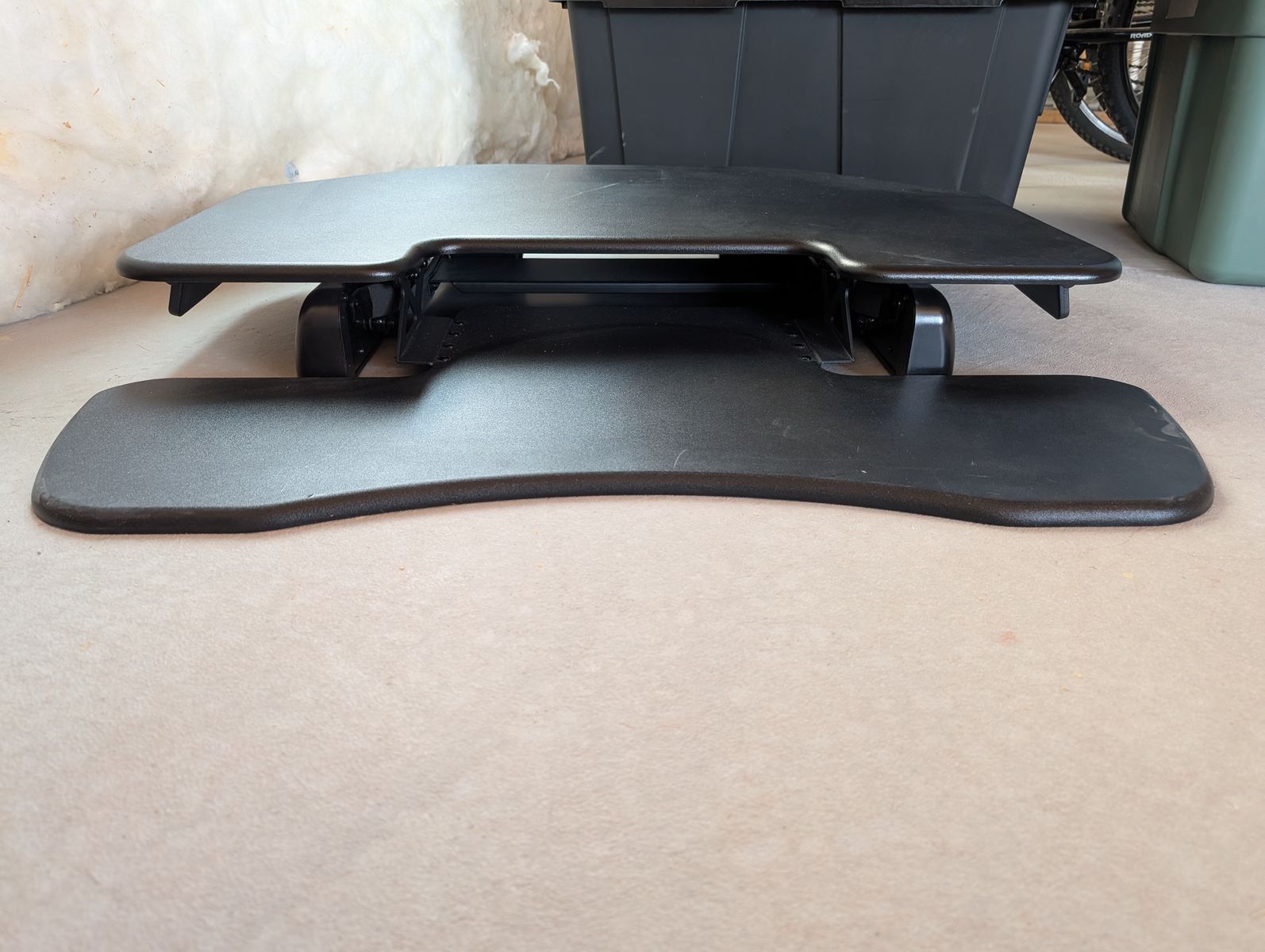 Standing desk (adjustable height) for sale $20