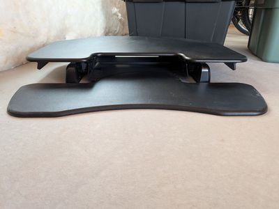 Standing desk (adjustable height) for sale $20