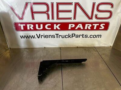 Peterbilt 387 Bracket