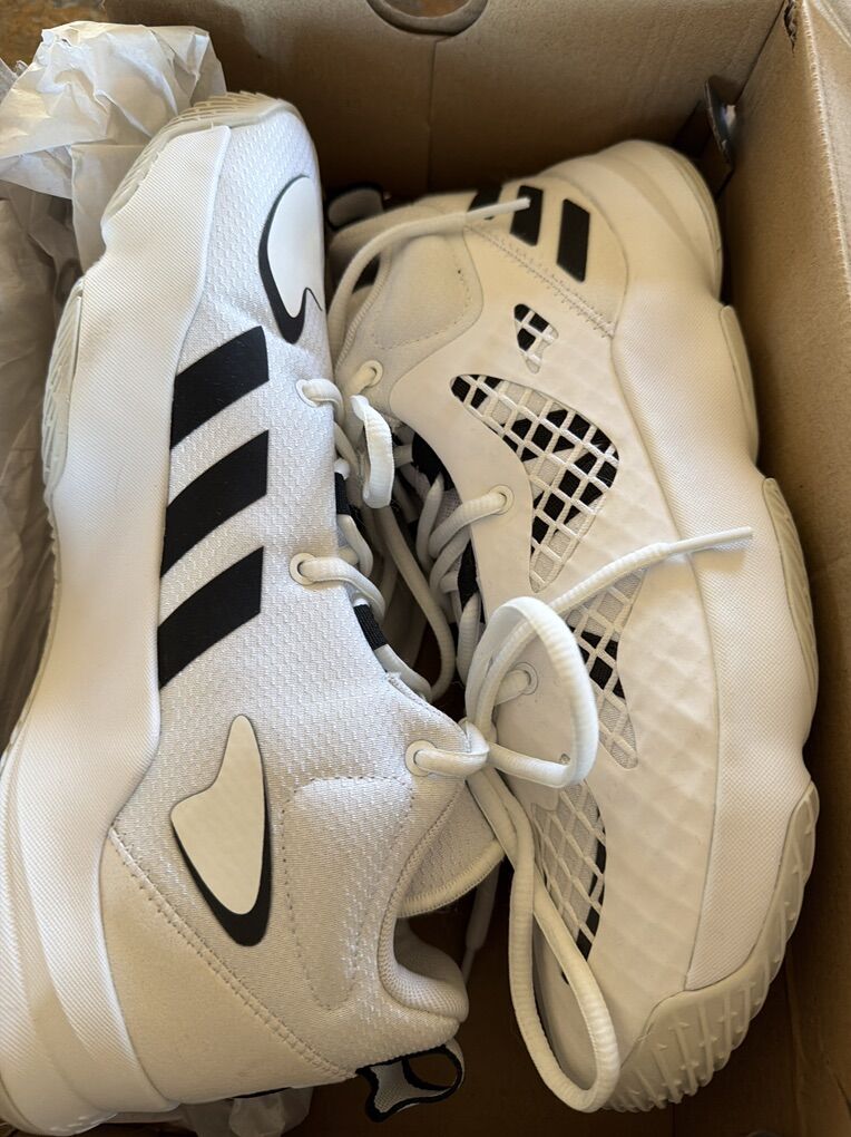 New Boys Asidas Basketball Shoes