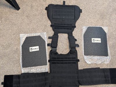 Condor Plate Carrier with Plates
