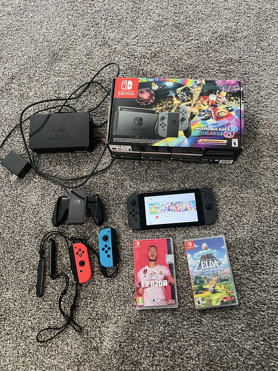 Nintendo Switch Console Bundle with Dock, Extra Joy-Cons & Games