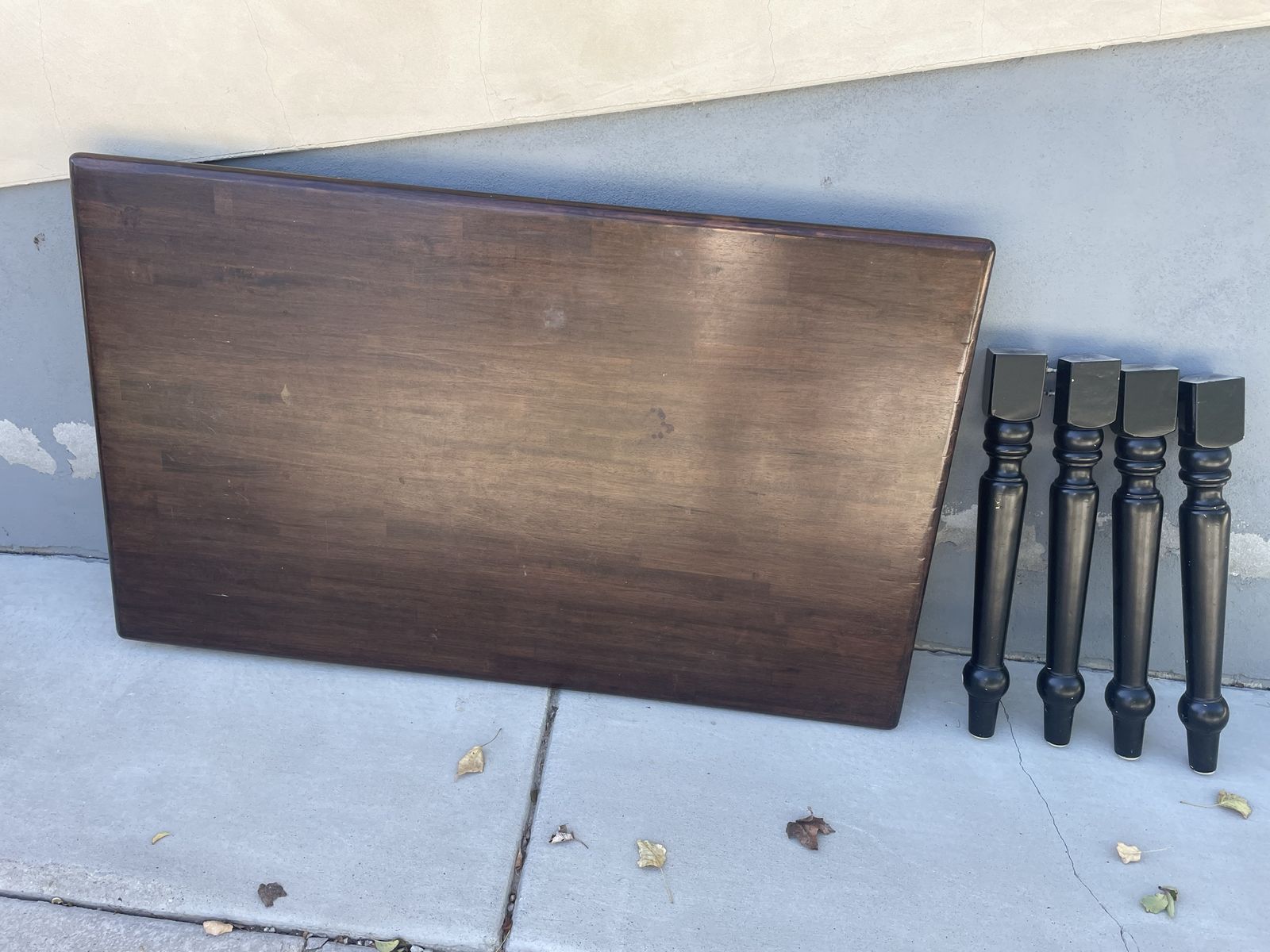 Wooden Dining Table with Detachable Turned Black Legs