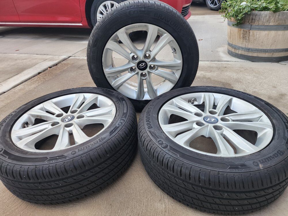 205/55/16 hyundai rims wheels tires (3)