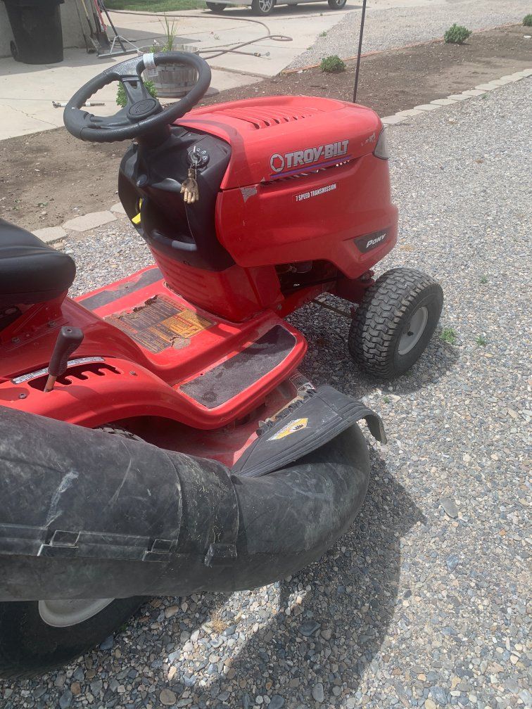 Troy Built Riding Lawnmower