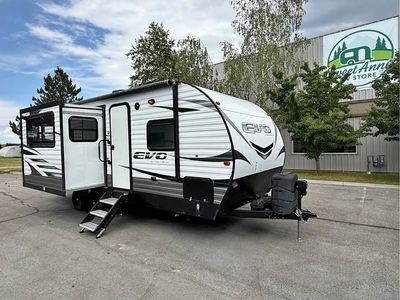 2021 Forest River EVO 2445RB couples coach travel trailer
