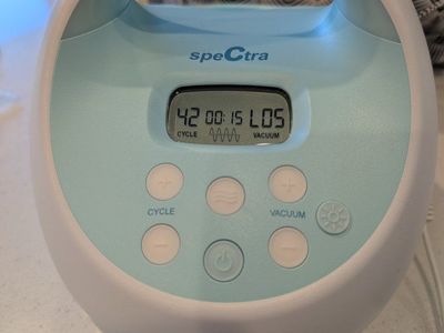 Spectra S1 Plus Premier Breast Pump with Ju-Ju-Be Chevron Backpack Bag