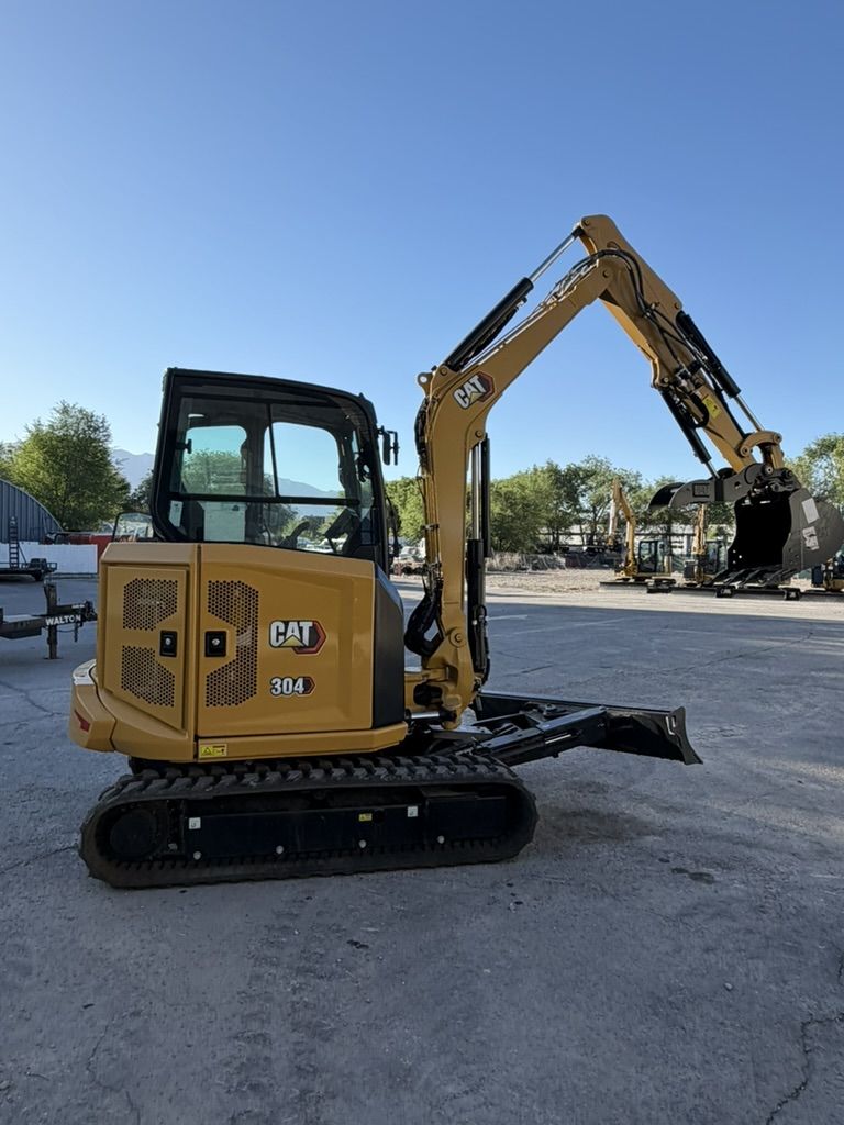 Cat 304 Mini Excavator For Rent. 4 ton 40 Class with Thumb and Blade