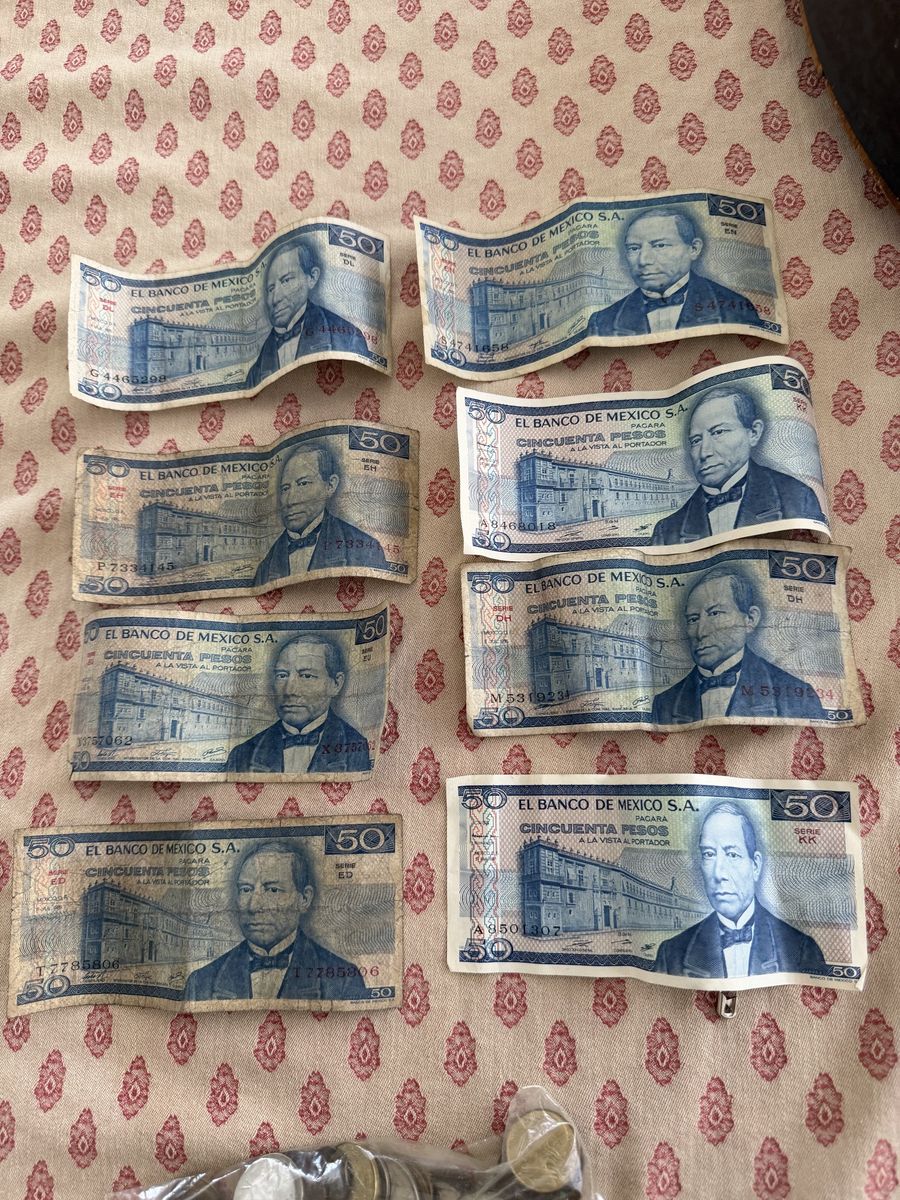 8 Vintage Banco de Mexico 50 Pesos Banknotes - Mexican Currency Collectible (Circulated)