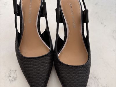 NEW Donald Pilner black slingBack Pumps
