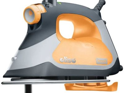 Oliso TG1250 Smart Iron with Auto-Lift System 1201663 #82219