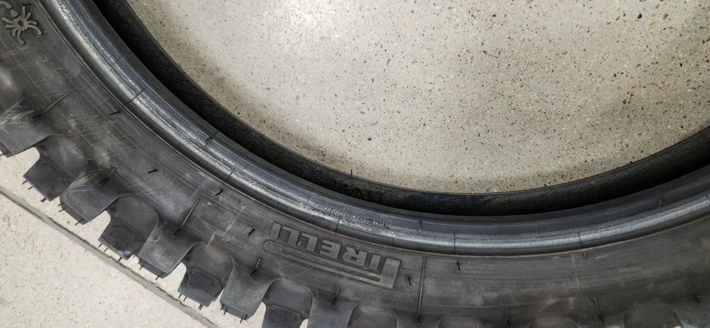 BRAND NEW SCORPION MX32 MID-SOFT