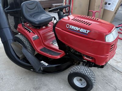 Troybilt riding Mower Runs Great
