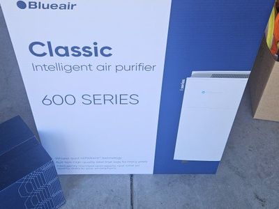 Blueair Classic 600 Series Intelligent Air Purifier with DualProtection Filter 3-Pack