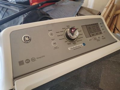 GE washing machine top and control