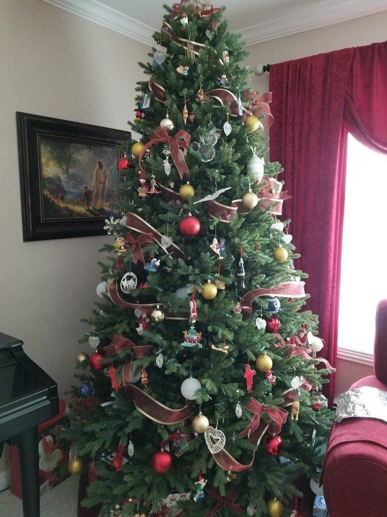 8 ft Christmas Tree