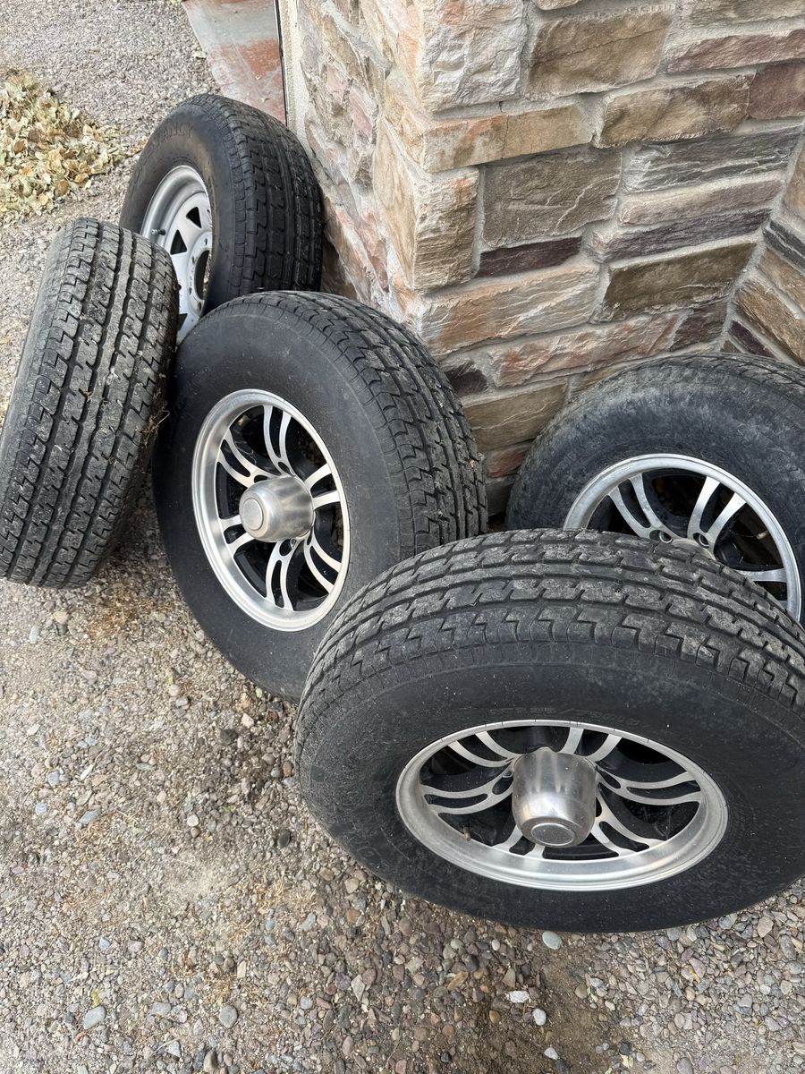 225/75R15 ST Trailer Tires Load Range D on 6-Lug Aluminum Wheels - Set of 5 (4 + Spare)